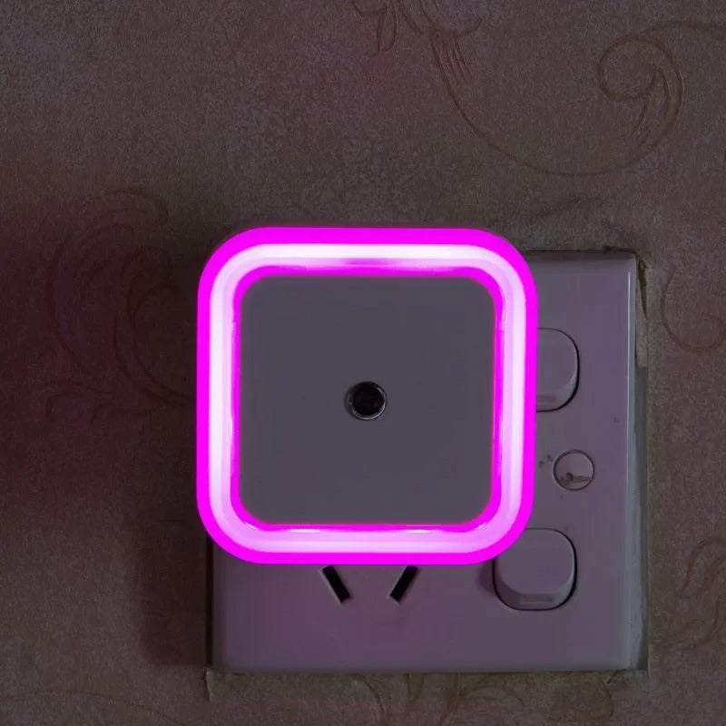 Luz Nocturna LED con Sensor de Luz